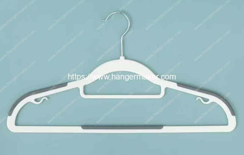 Semi-Automatic Plastic Hanger TPE Anti-Slip Shoulder Assembling
